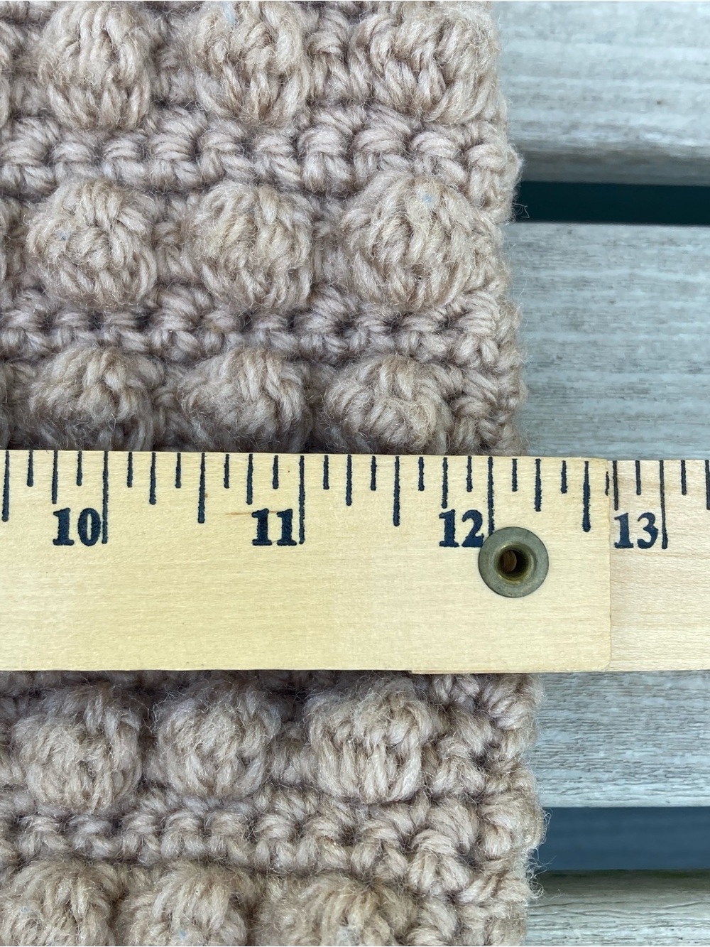 Vintage Handmade Crochet Yarn Purse Handbag with Bamboo Handles - Picture 8 of 9